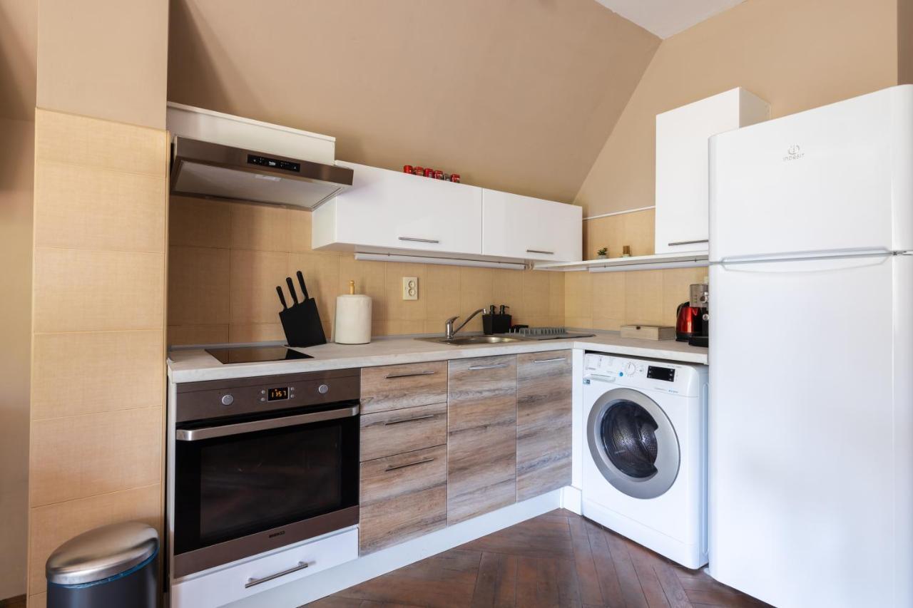 Quiet & Modern Maisonette Варна Экстерьер фото